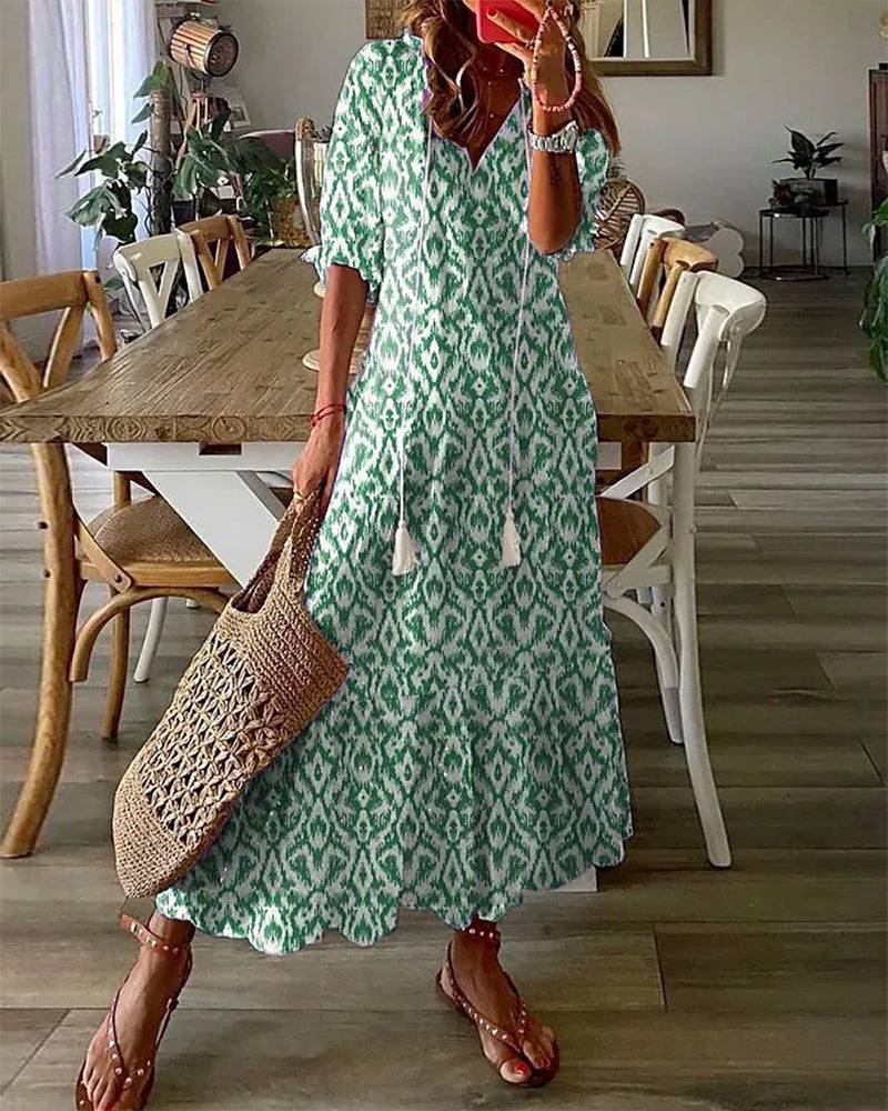 Andrea | V-Neck Printed Dress